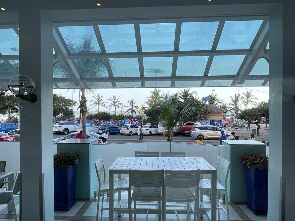 The Edward Hotel Durban Exterior photo